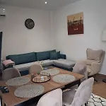 Ruby's Appartement Platamonas