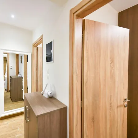 Ruby's Apartmán *