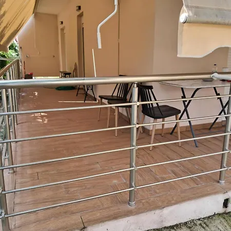 Ruby's * بلاتامونيس