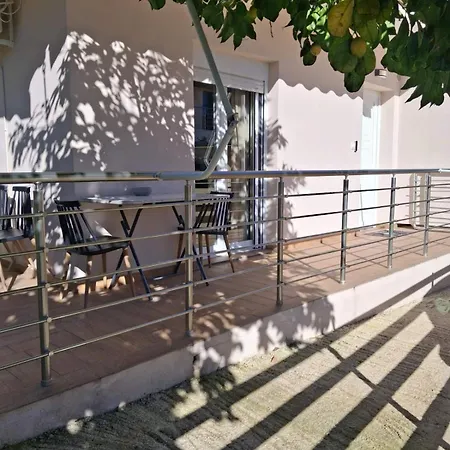 Ruby's Apartmán